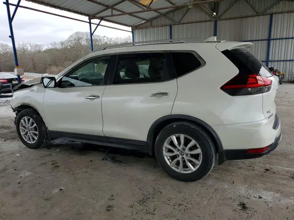 KNMAT2MT6JP611445 2018 NISSAN ROGUE - Image 2
