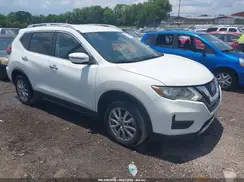KNMAT2MT6JP615043 2018 NISSAN ROGUE
