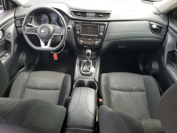 KNMAT2MT6JP621201 2018 NISSAN ROGUE - Image 8