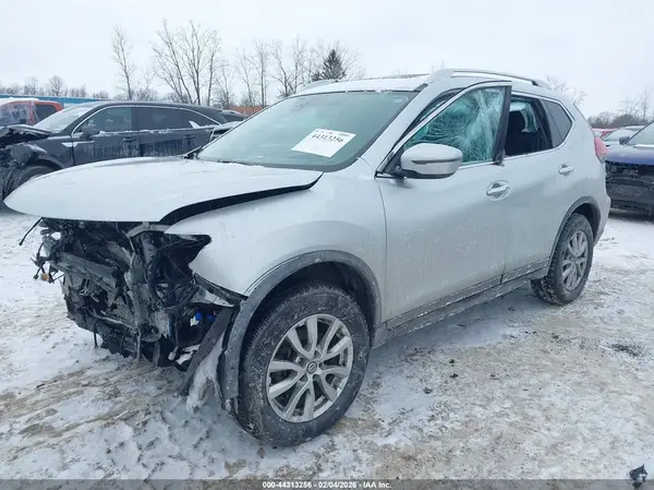 KNMAT2MT6KP503019 2019 NISSAN ROGUE - Image 2