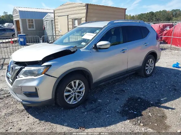 KNMAT2MT6KP503487 2019 NISSAN ROGUE - Image 2