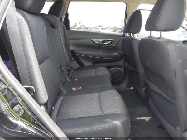 KNMAT2MT6KP504431 2019 NISSAN ROGUE - Image 8