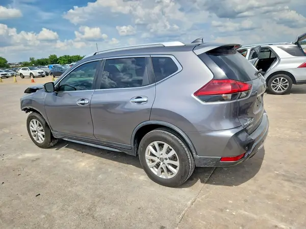 KNMAT2MT6KP505272 2019 NISSAN ROGUE - Image 2