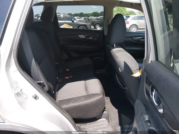 KNMAT2MT6KP516384 2019 NISSAN ROGUE - Image 8