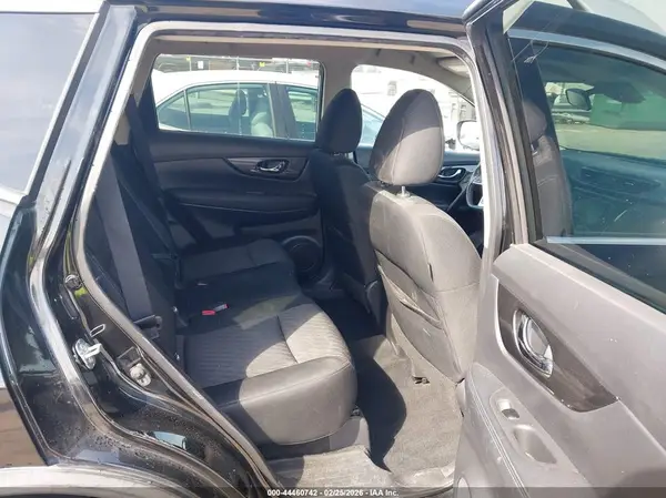 KNMAT2MT6KP535050 2019 NISSAN ROGUE - Image 8