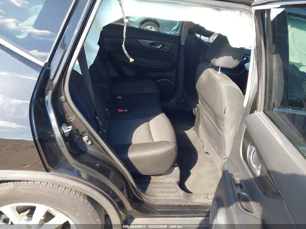 KNMAT2MT6KP539888 2019 NISSAN ROGUE - Image 8