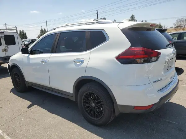 KNMAT2MT6KP541995 2019 NISSAN ROGUE - Image 2