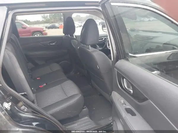 KNMAT2MT6KP545741 2019 NISSAN ROGUE - Image 8
