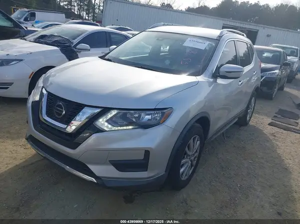 KNMAT2MT6KP559817 2019 NISSAN ROGUE - Image 2