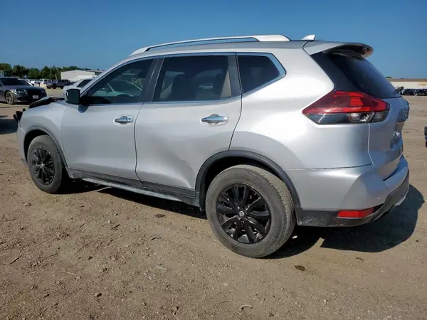KNMAT2MT6LP507511 2020 NISSAN ROGUE - Image 2