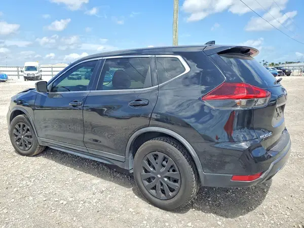 KNMAT2MT6LP518699 2020 NISSAN ROGUE - Image 2
