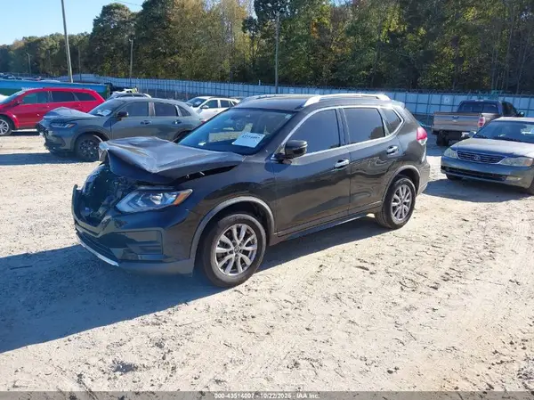 KNMAT2MT6LP520825 2020 NISSAN ROGUE - Image 2