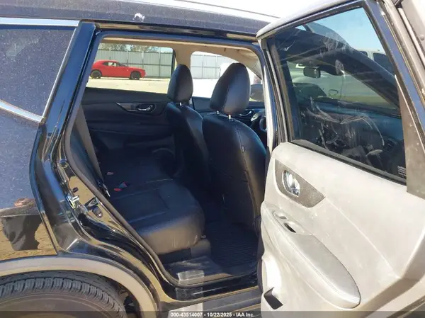 KNMAT2MT6LP520825 2020 NISSAN ROGUE - Image 8