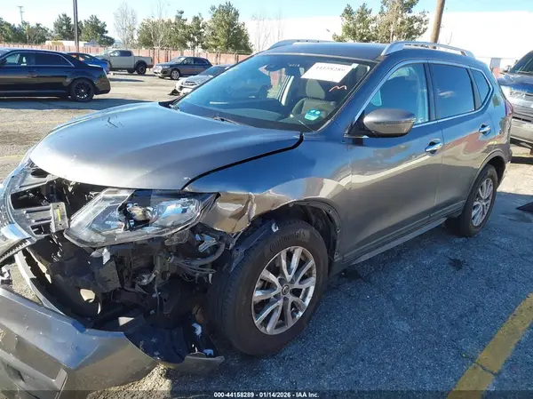 KNMAT2MT6LP521554 2020 NISSAN ROGUE - Image 2