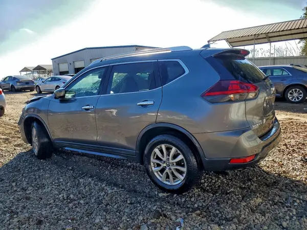 KNMAT2MT6LP527905 2020 NISSAN ROGUE - Image 2