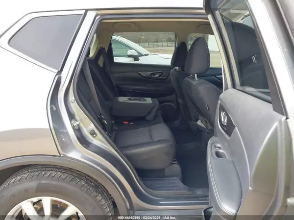 KNMAT2MT6LP530139 2020 NISSAN ROGUE - Image 8