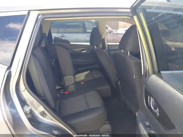 KNMAT2MT6LP535521 2020 NISSAN ROGUE - Image 8