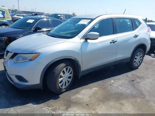KNMAT2MT7GP594566 2016 NISSAN ROGUE - Image 2