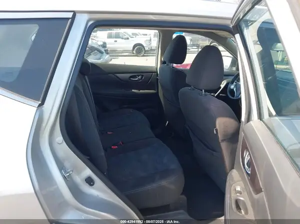 KNMAT2MT7GP594566 2016 NISSAN ROGUE - Image 8