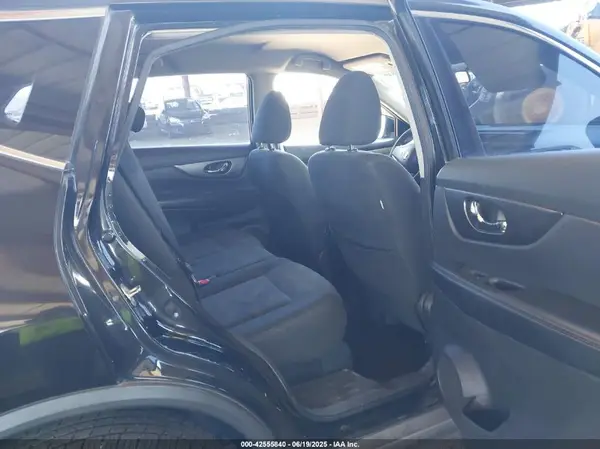 KNMAT2MT7GP596124 2016 NISSAN ROGUE - Image 8