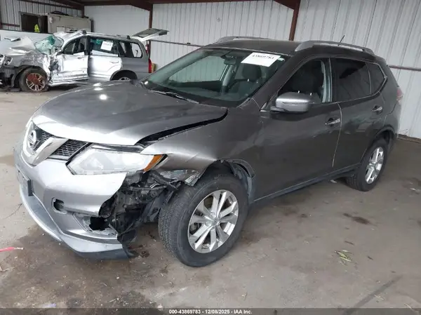 KNMAT2MT7GP598004 2016 NISSAN ROGUE - Image 2