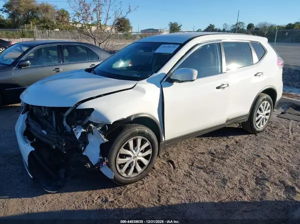 KNMAT2MT7GP602861 2016 NISSAN ROGUE - Image 2