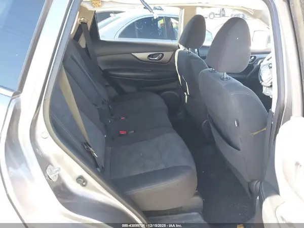 KNMAT2MT7GP630160 2016 NISSAN ROGUE - Image 8