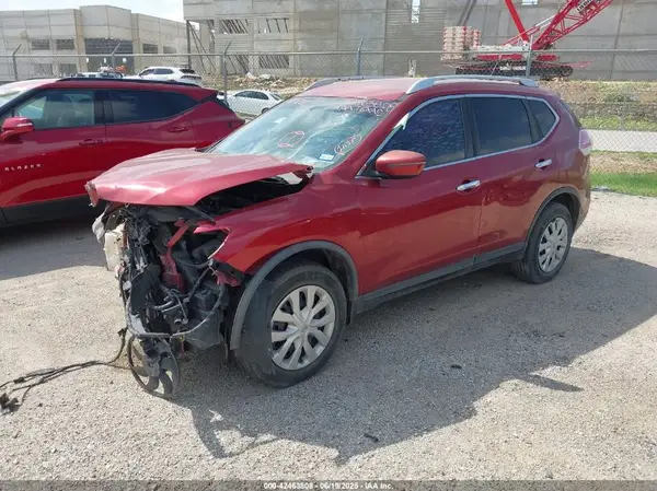 KNMAT2MT7GP636914 2016 NISSAN ROGUE - Image 2