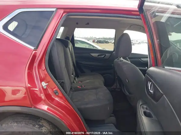 KNMAT2MT7GP642115 2016 NISSAN ROGUE - Image 8