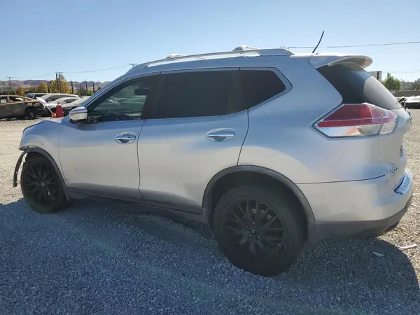 KNMAT2MT7GP646004 2016 NISSAN ROGUE - Image 2