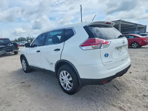 KNMAT2MT7GP649050 2016 NISSAN ROGUE - Image 2