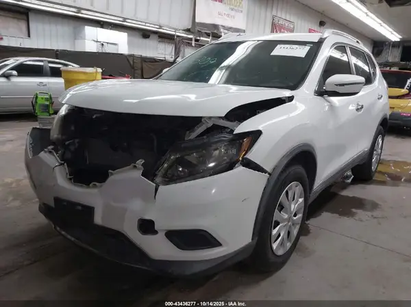 KNMAT2MT7GP652756 2016 NISSAN ROGUE - Image 2