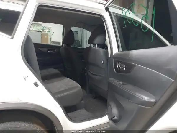 KNMAT2MT7GP652756 2016 NISSAN ROGUE - Image 8