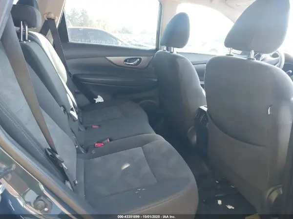 KNMAT2MT7GP653857 2016 NISSAN ROGUE - Image 8