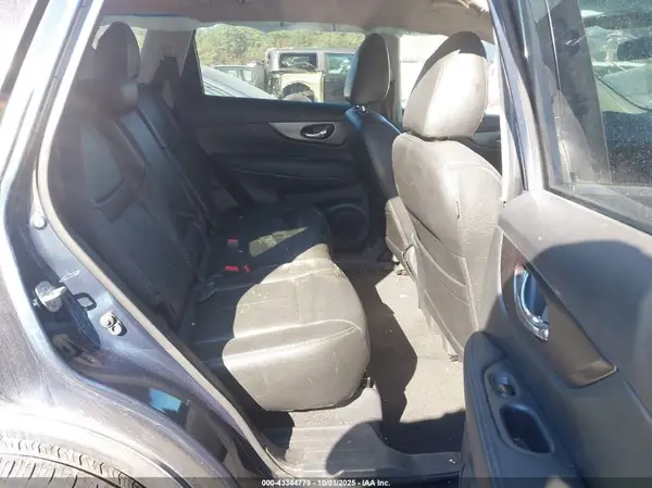 KNMAT2MT7GP678659 2016 NISSAN ROGUE - Image 8