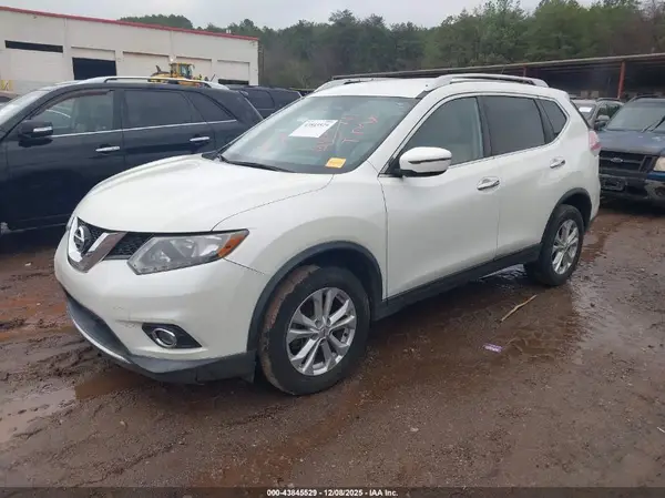 KNMAT2MT7GP685711 2016 NISSAN ROGUE - Image 2