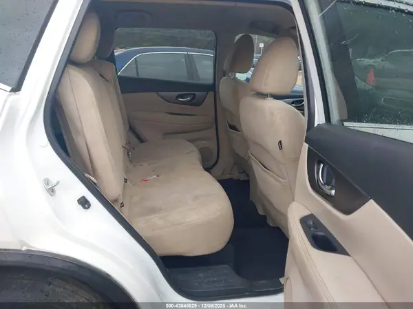 KNMAT2MT7GP685711 2016 NISSAN ROGUE - Image 8