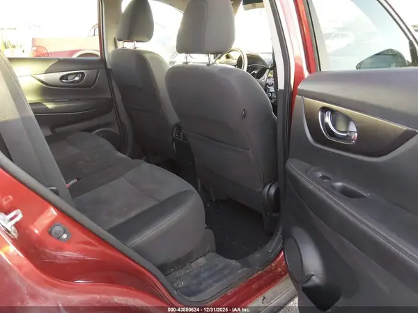 KNMAT2MT7GP711496 2016 NISSAN ROGUE - Image 8