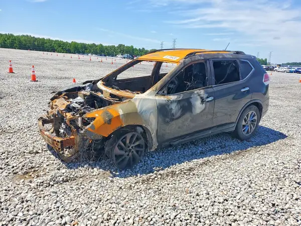 KNMAT2MT7GP716987 2016 NISSAN ROGUE - Image 1