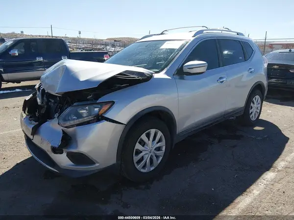 KNMAT2MT7GP718450 2016 NISSAN ROGUE - Image 2