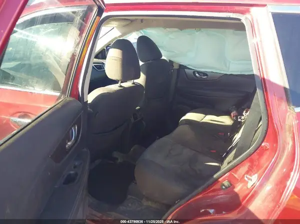 KNMAT2MT7GP723468 2016 NISSAN ROGUE - Image 8
