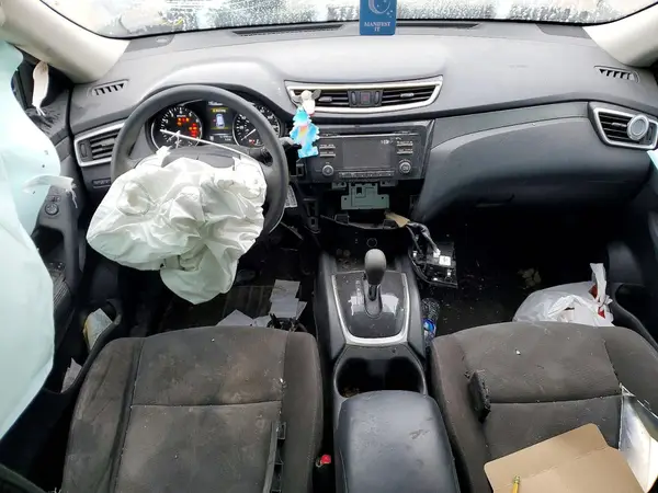 KNMAT2MT7GP725611 2016 NISSAN ROGUE - Image 8