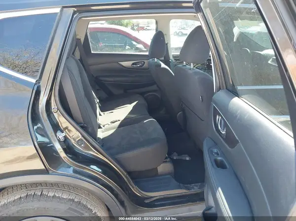 KNMAT2MT7GP729304 2016 NISSAN ROGUE - Image 8