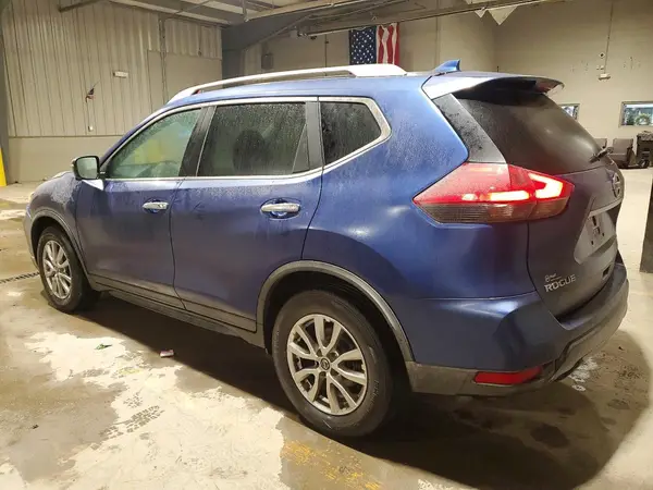 KNMAT2MT7HP511770 2017 NISSAN ROGUE - Image 2