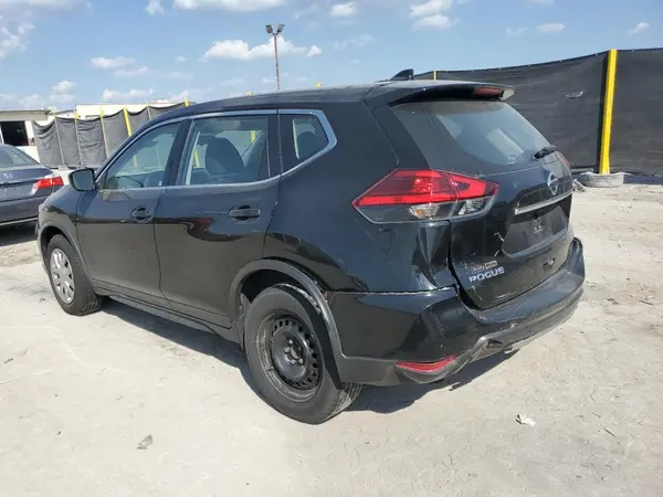 KNMAT2MT7HP519495 2017 NISSAN ROGUE - Image 2