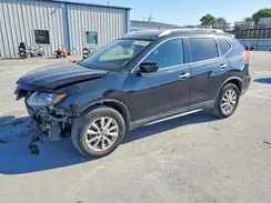 KNMAT2MT7HP523868 2017 NISSAN ROGUE