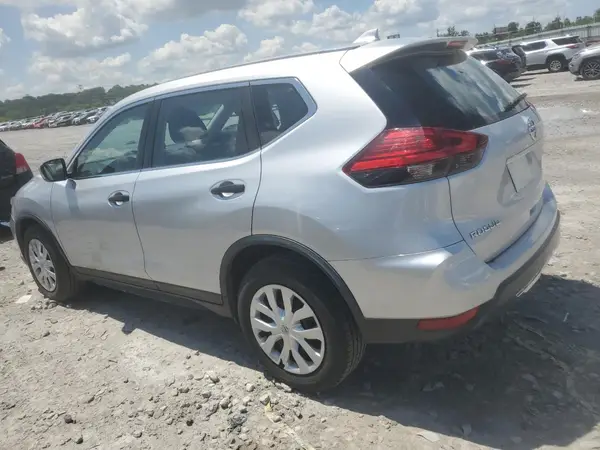 KNMAT2MT7HP525507 2017 NISSAN ROGUE - Image 2