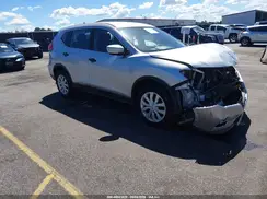 KNMAT2MT7HP531033 2017 NISSAN ROGUE