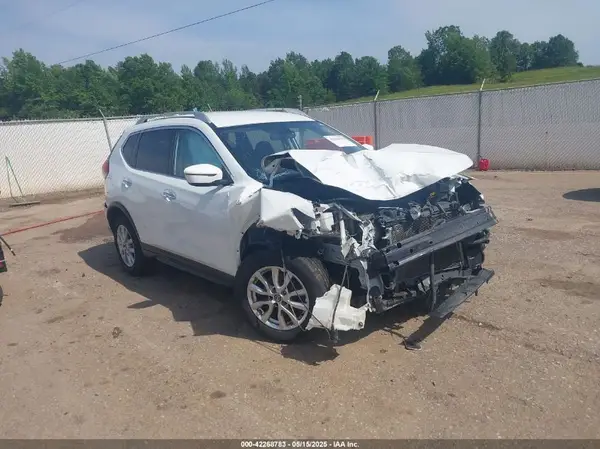KNMAT2MT7HP540038 2017 NISSAN ROGUE - Image 1