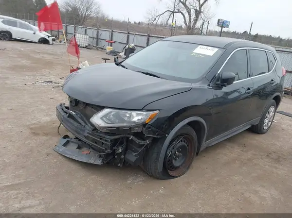 KNMAT2MT7HP540721 2017 NISSAN ROGUE - Image 2